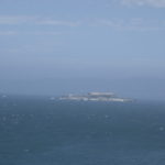 沖合いアルカトラズ島が見える
