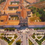 アルコバサのサンタ・マリア修道院　サンタ・マリア修道院の全景（修道院のパンフレットより）