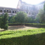 アルコバサのサンタマリア修道院　沈黙の回廊、中庭