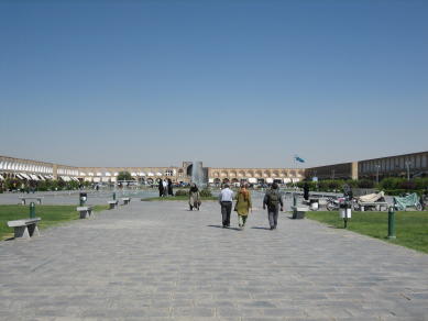 イマーム広場　世界の縮図（ナクシェ・ジャハン）、世界で最も美しい広場と言われた