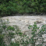 マチュピチュ　ウルバンバ川、雪解けで水量が多い