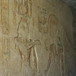 ラムセス４世の墓　太陽円盤を頂くラー神