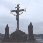 カレル橋　十字架