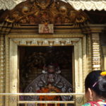 カトマンズ　ダルバール１　アショク･ビヤナク寺院、ガネーシュ（象）を祀る祠である