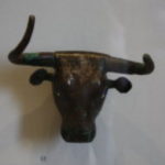 牡牛頭像　ＢＣ３０００年紀のもの、リアリティがある
