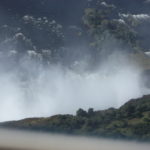 ビクトリアの滝遊覧飛行　メイン・フォールズの水煙