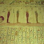 ラメセス4世の墓　玄室の奥の壁に描かれた神々