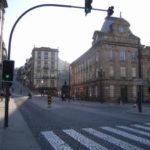 ポルト　リベルダーデ広場、サン・ベント駅が広場の南にある