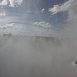 ビクトリアの滝　ザンビア側　天気は快晴、シャッターチャンスを狙ったイースタン・キャタラクト