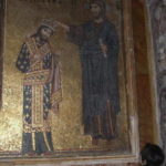 ルッジェーロ２世モザイク　ルッジェーロ２世がキリストから直接王冠を授けられている