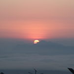 アンナプルナ山群２（日本山妙法寺）　6時15分、日の出