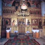 メガロ・メテオロン修道院　礼拝室、銀製のランプ？