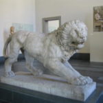 ペルガモン博物館　ライオン像