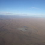 パタゴニアのパンパ　カラファテに向かう上空からパタゴニアのパンパを見る。殆んど沙漠化しているように見える