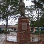 サンタ・エレナ　南米各国独立の立役者、シモン・ボリバル像　