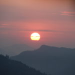 アンナプルナ山群（サランコットの丘）　6時15分、日の出