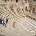 ジェラシュ遺跡　南劇場、３０００人収容。音響効果抜群、座席は予約制であった