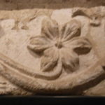 ジェラシュ遺跡　博物館、柱頭の模様