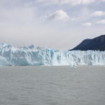 蒼白い氷河　何度見ても美しい