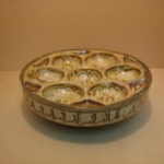 ガラス・陶器博物館　ノウルズ（新年）のご馳走を盛る皿