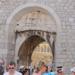 ピレ門　観光客は普通、この門から旧市街に入って行く